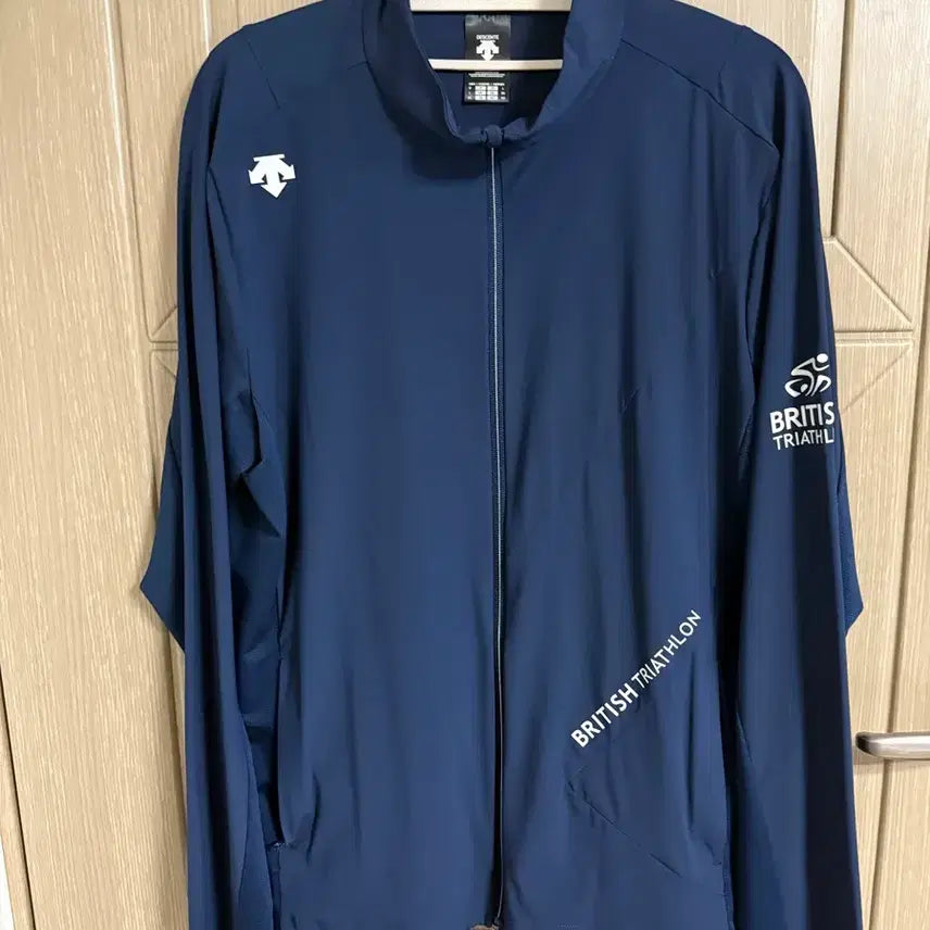 [BUNJANG] Descente Triathlon Zip-Up Size 105 / 데상트 트라이애슬론 집업 105사이즈 판매.