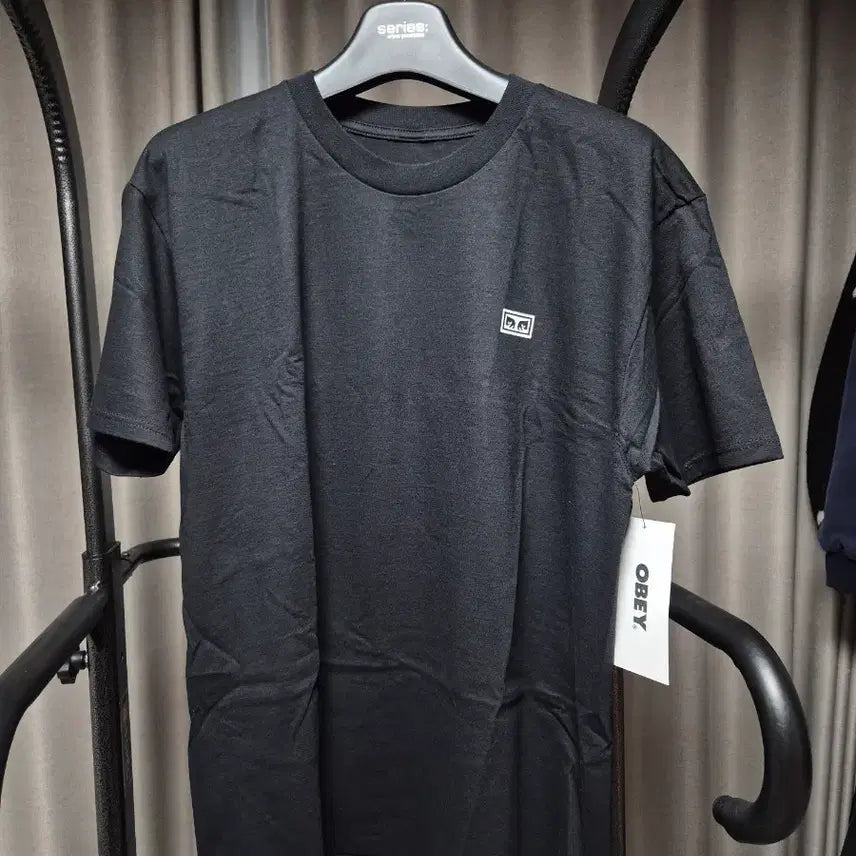 [BUNJANG] OBEY MARS Black T-Shirt (L) / (L) 오베이 MARS 블랙 티셔츠