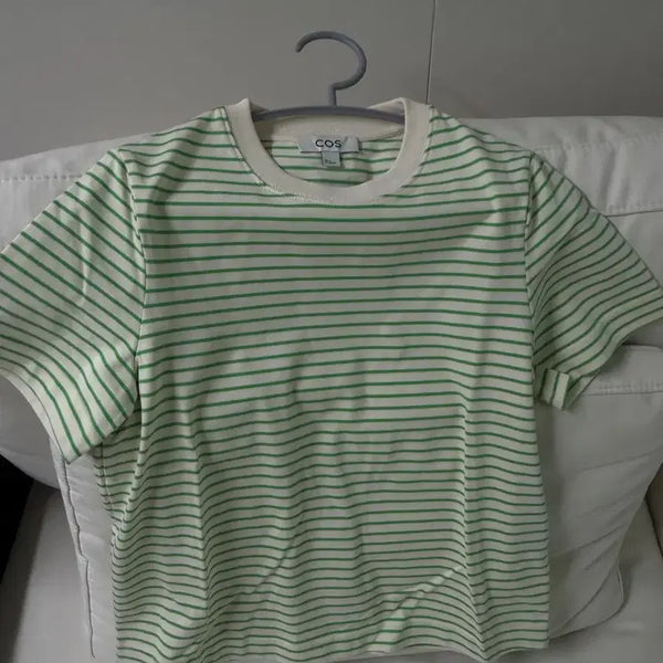 [BUNJANG] COS Slim Fit Heavyweight T-shirt (Green/White) / COS 슬림핏 헤비웨이트 티셔츠 (그린/화이트)