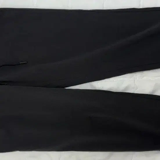 [BUNJANG] Andar Black Mesh Jogger Pants Size 2 / 안다르 조거팬츠 블랙(2size, 메쉬)