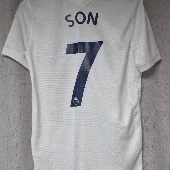 [BUNJANG] Tottenham Hotspur 21-22 Replica Son Heung-min Jersey Size S / 21-22 토트넘 레플리카 손흥민 마킹 S사이즈