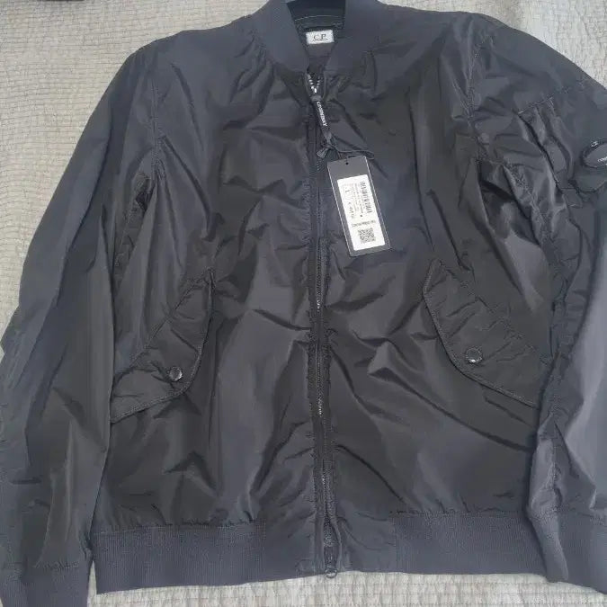 [BUNJANG] CP Company Nycra Bomber Jacket - L / (새옷)CP 컴퍼니 나이크라 봄버 자켓 L