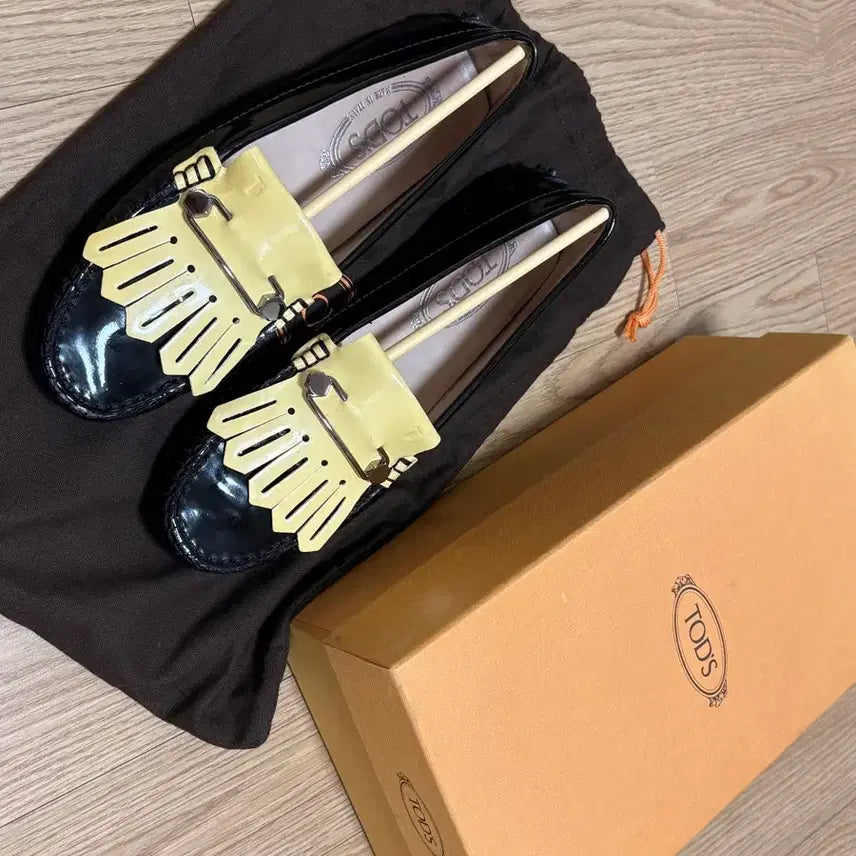[BUNJANG] Tod's Women's Driving Shoes Size 37 / 토즈 드라이빙슈즈37