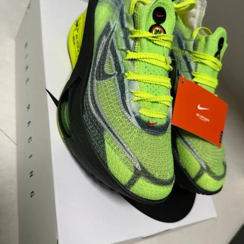 [BUNJANG] Nike Alphafly 3 Running Shoes (Size 250) / 나이키 알파플라이3 250