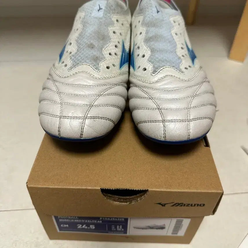 [BUNJANG] Mizuno Morelia Neo IV Elite Football Boots (245) / 미즈노 모렐리아 네오4 엘리트 245