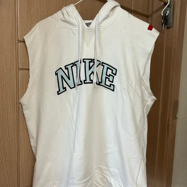 [BUNJANG] Nike White Hoodie T-shirt Size M / 나이키 화이트 후드티 100