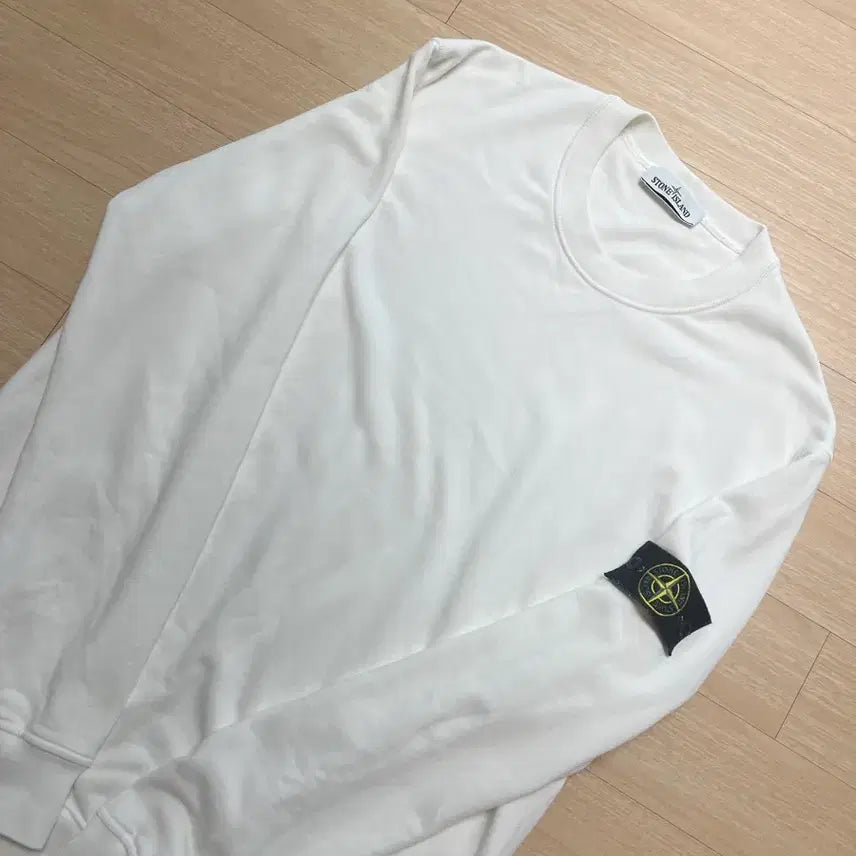 [BUNJANG] Stone Island Sweatshirt White 2XL / [2XL/새상품급] 스톤아일랜드 맨투맨 화이트 2xL 새상품급