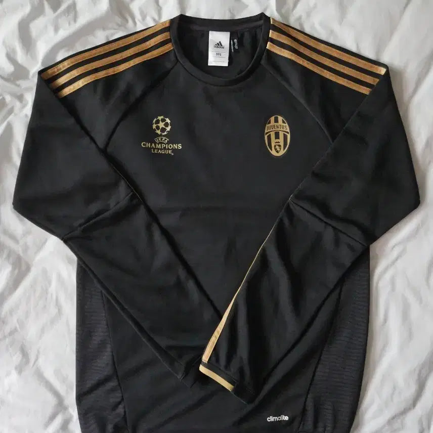 [BUNJANG] Juventus 2015/16 Champions League Training Top (Size M) / [95] 15/16 유벤투스 챔피언스리그 트레이닝 탑