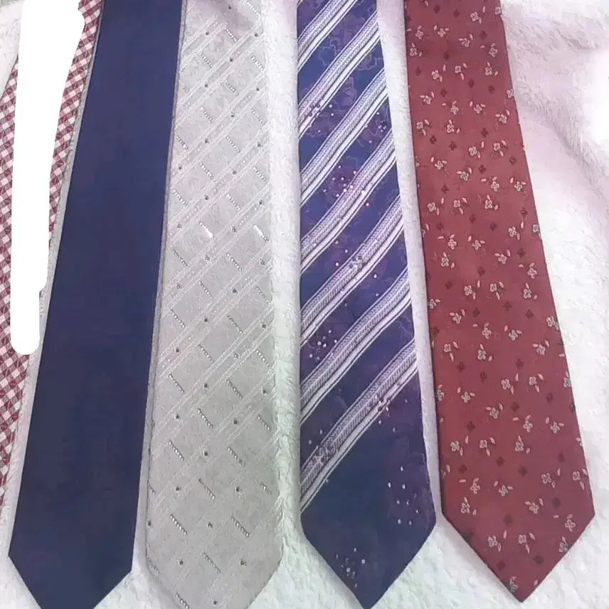 [BUNJANG] Indian Homme & Various Brands 4-Piece Tie Set / 인디안옴므 외 브랜드 넥타이 4종