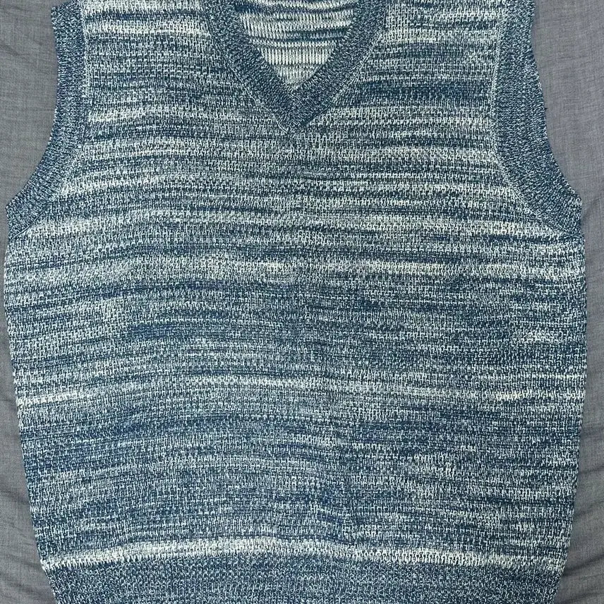 [BUNJANG] KIMUER Knit Vest M / 키뮤어 니트조끼 M