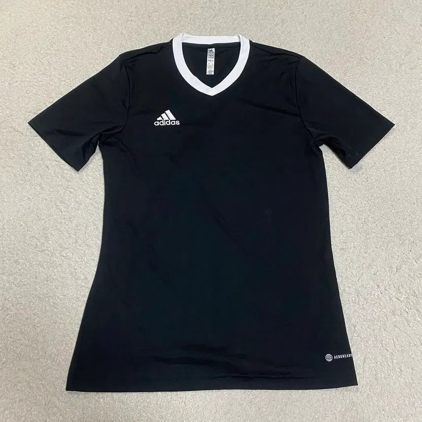 [BUNJANG] Adidas V-Neck Functional Short-Sleeve T-Shirt XL / 아디가스 반팔티 브이넥 기능성 xl