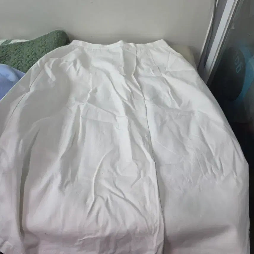 [BUNJANG] White Pin-Tuck Long Skirt / 화이트 롱 스커트 핀턱