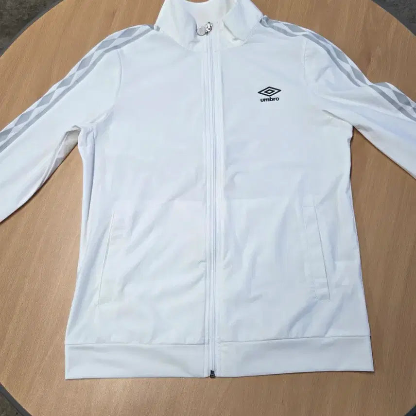 [BUNJANG] Umbro Women's Cool Zip-Up Jacket Size 85 / 엄브로 냉감 집업자켓 여성85