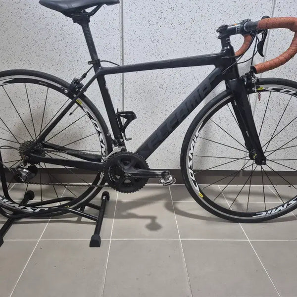 [BUNJANG] ELPAMA Full Carbon Road Bike 47 Size / 엘파마 풀 카본 로드자전거 47사이즈 105+울테그라 11단
