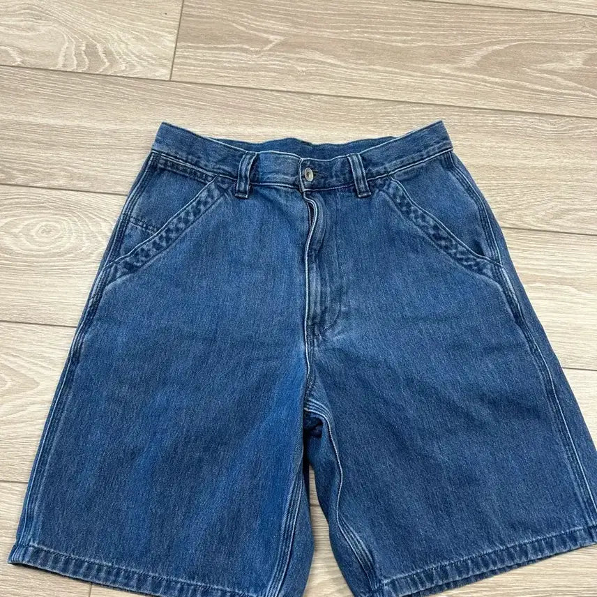 [BUNJANG] Uniqlo Denim Shorts / 유니클로 데님 반바지 30~32