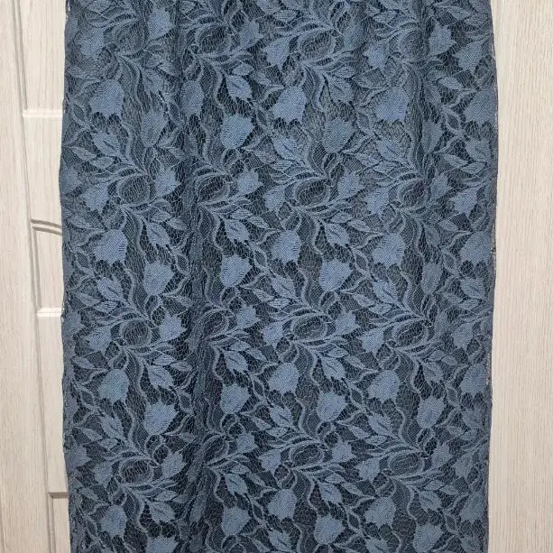 [BUNJANG] High-Quality Lace Midi Skirt (Size 55) / 새상품) 일본거 가져온 엄청 고퀄 레이스 스커트 55