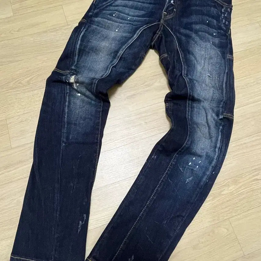 [BUNJANG] DSQUARED2 Distressed Painted Jeans / 디스퀘어드2 데미지 페인팅 44