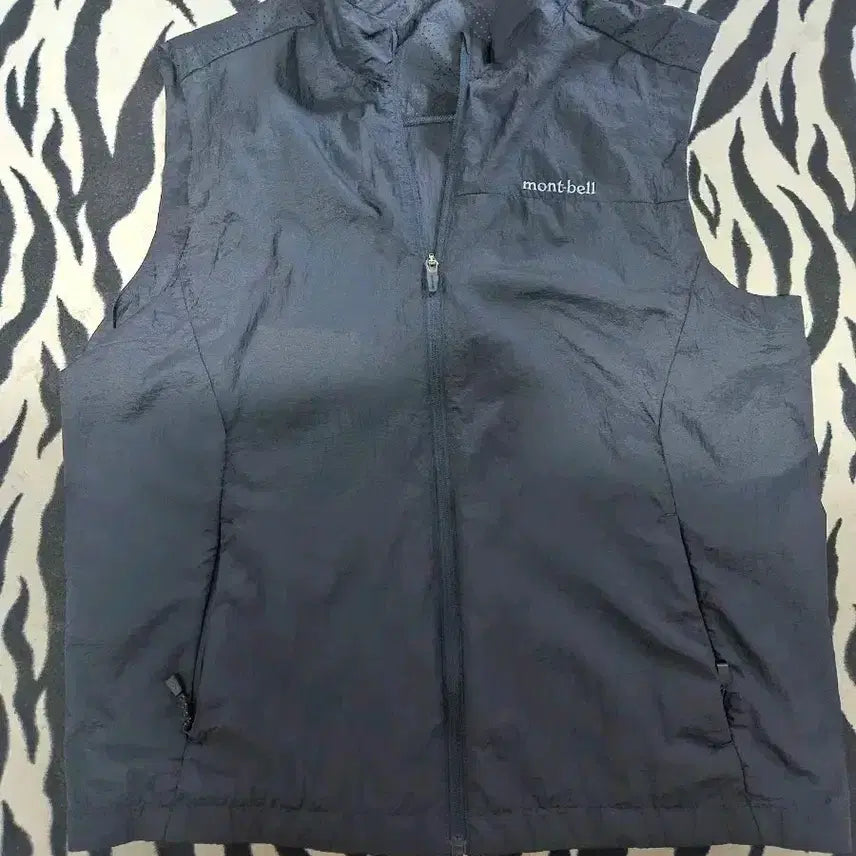 [BUNJANG] Montbell Windbreaker Zip Vest - Size 105 / 몽벨 바람막이 집업조끼 등산 골프조끼 사이즈ㅡ105