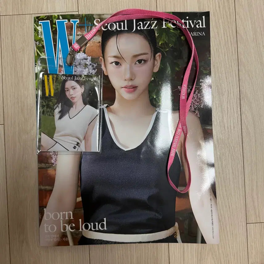 [BUNJANG] W Korea Seoul Jazz Festival Karina Magazine Necklace / W Korea 서울재즈페스티벌 카리나 잡지, 목걸이 서재페