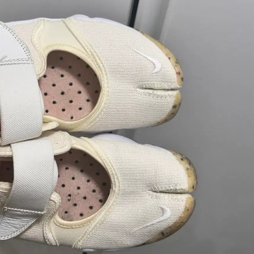 [BUNJANG] Nike Air Rift Ivory 240 / 나이키 에어 리프트 아이보리 240