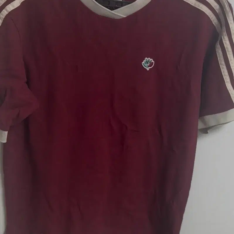 [BUNJANG] Adidas Burgundy Short Sleeve T-Shirt / 아디다스 버건디 반팔
