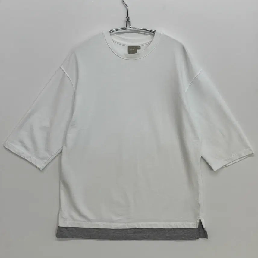 [BUNJANG] SPAO 7-Sleeve Layered T-Shirt White Gray / SPAO 스파오 7부 레이어드 반팔티 화이트 그레이