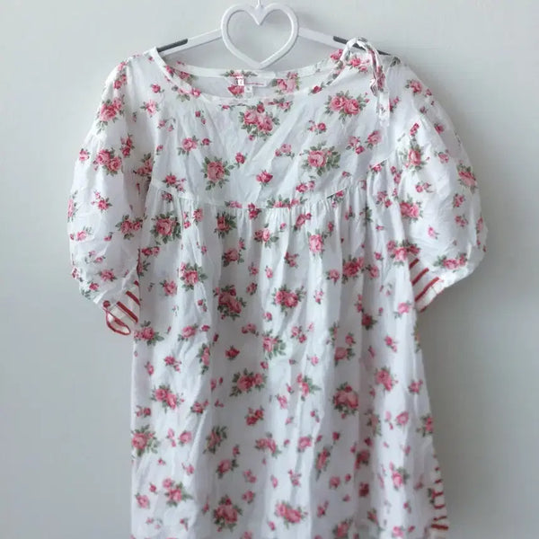 [BUNJANG] Vintage Rose Pattern Red Stripe Accent Blouse / (미시착) 빈티지 장미 패턴 레드 스트라이프 포인트 블라우스 판매해요!