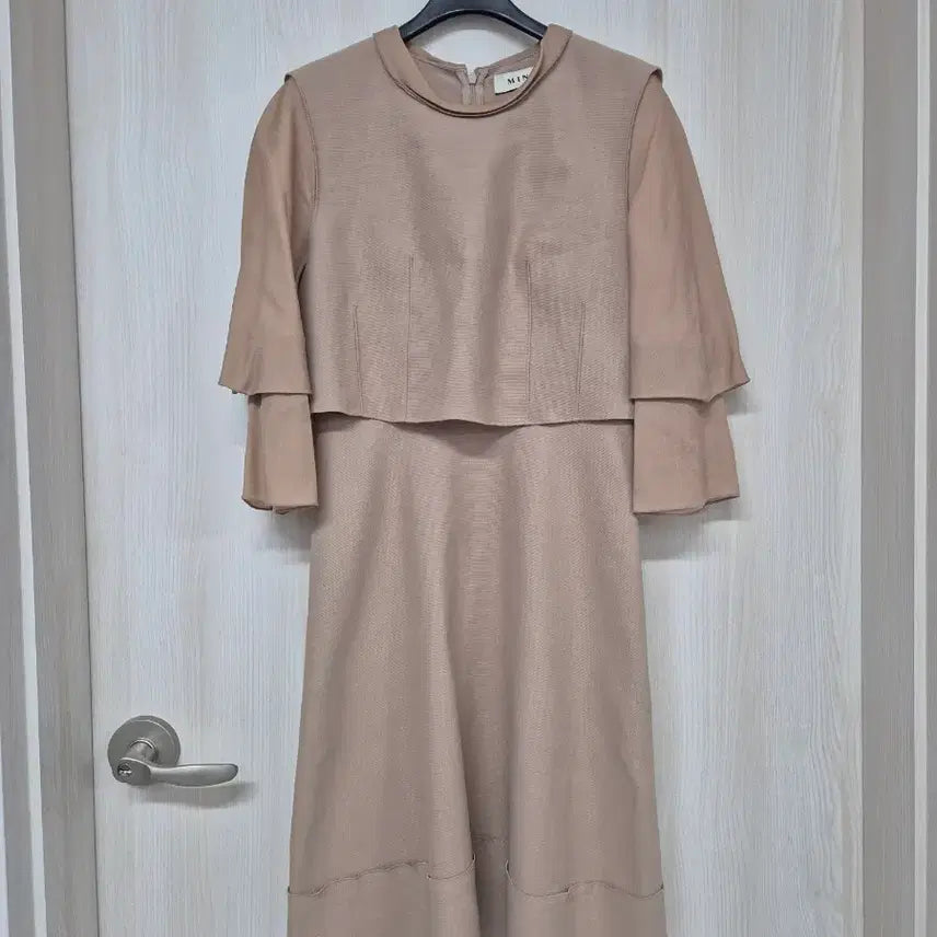 [BUNJANG] Mine Two-Piece Look One-Piece Dress / 마인 투피스느낌 원피스