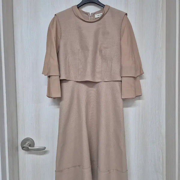 [BUNJANG] Mine Two-Piece Look One-Piece Dress / 마인 투피스느낌 원피스
