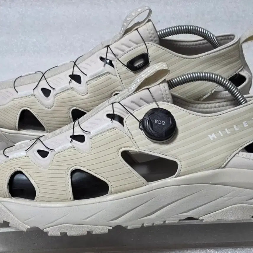 [BUNJANG] Millet Lyken Boa 2 Quicklace Trekking Sandals BOA Dial Size 275 / 밀레 MILLET 라이켄 보아2 퀵레이스 트레킹 샌들 BOA다이얼 275