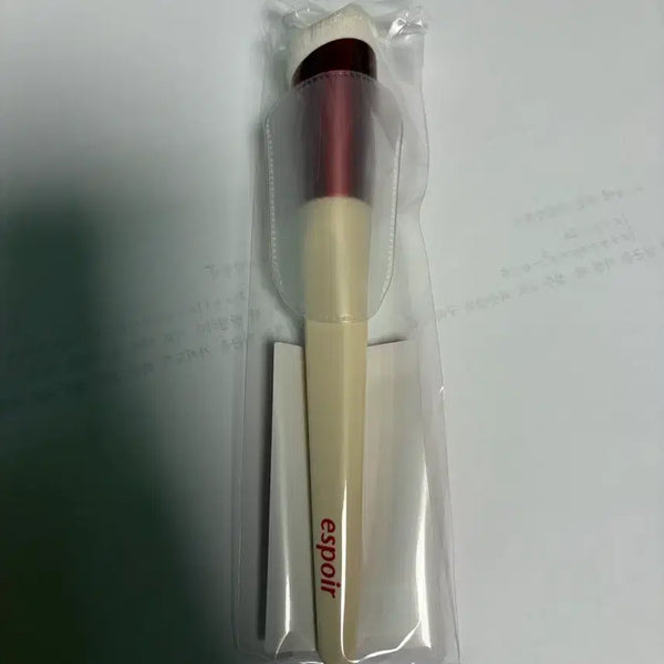 [BUNJANG] Espoir Pore Blur Foundation Brush / 에스쁘아 포어 블러 파운데이션 브러쉬