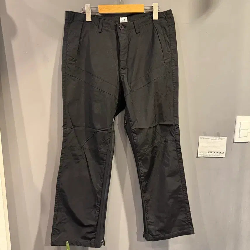 [BUNJANG] CP Company Black Jogger Pants / CP컴퍼니 팬츠 블랙