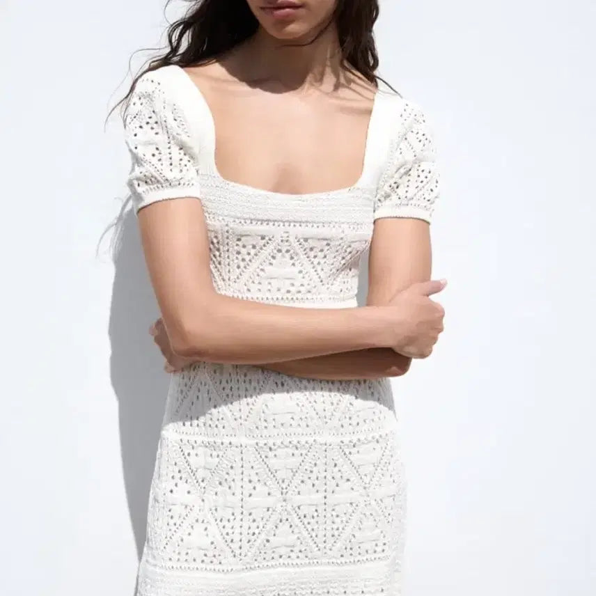 [BUNJANG] ZARA Collection Crochet Eyelet Square Neck Dress / ZARA 자라 컬렉션 크로셰 아일릿 스퀘어넥 원피스