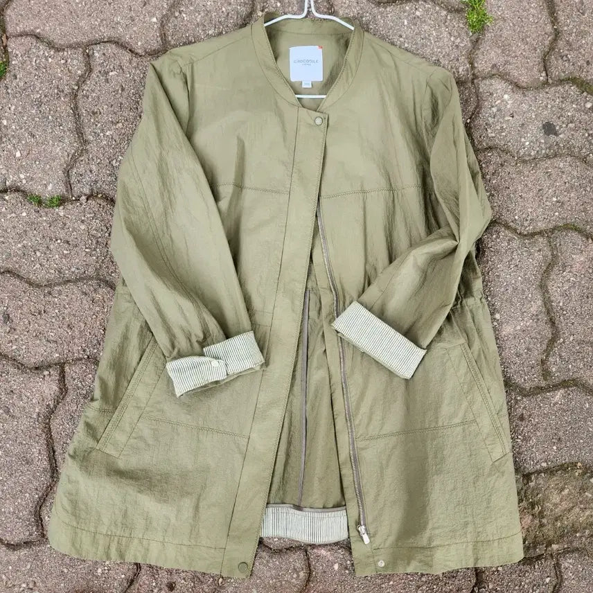 [BUNJANG] Crocodile Khaki Women's Jacket / 크로커다일 카키색 여성 자켓