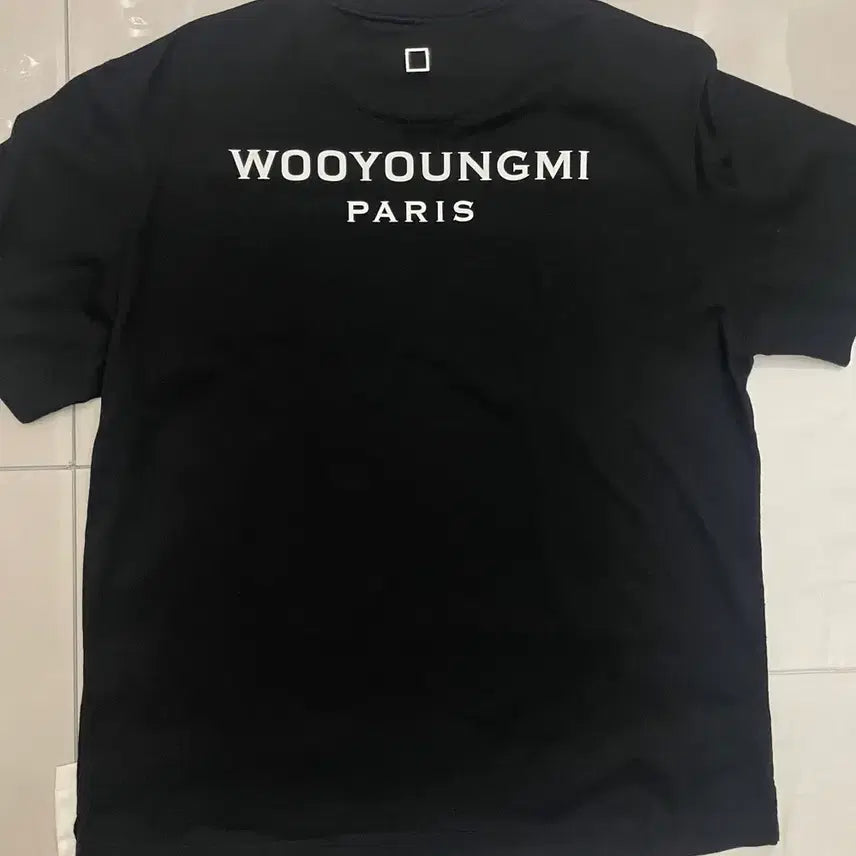 [BUNJANG] Wooyoungmi 23FW Cotton Back Logo T-Shirt Black / 우영미 23FW 코튼 백로고 반팔티셔츠 블랙