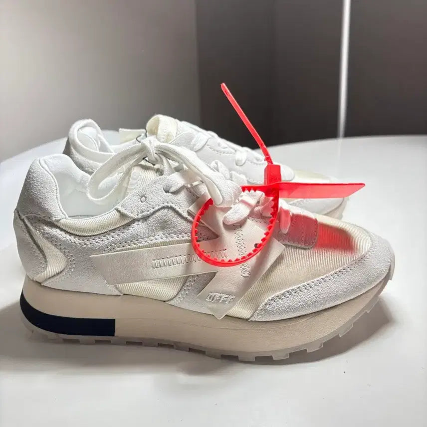 [BUNJANG] Off-White Canvas Suede Sneakers White / [새제품/프리미엄] 오프화이트 캔버스 스웨이드 스니커즈 화이트