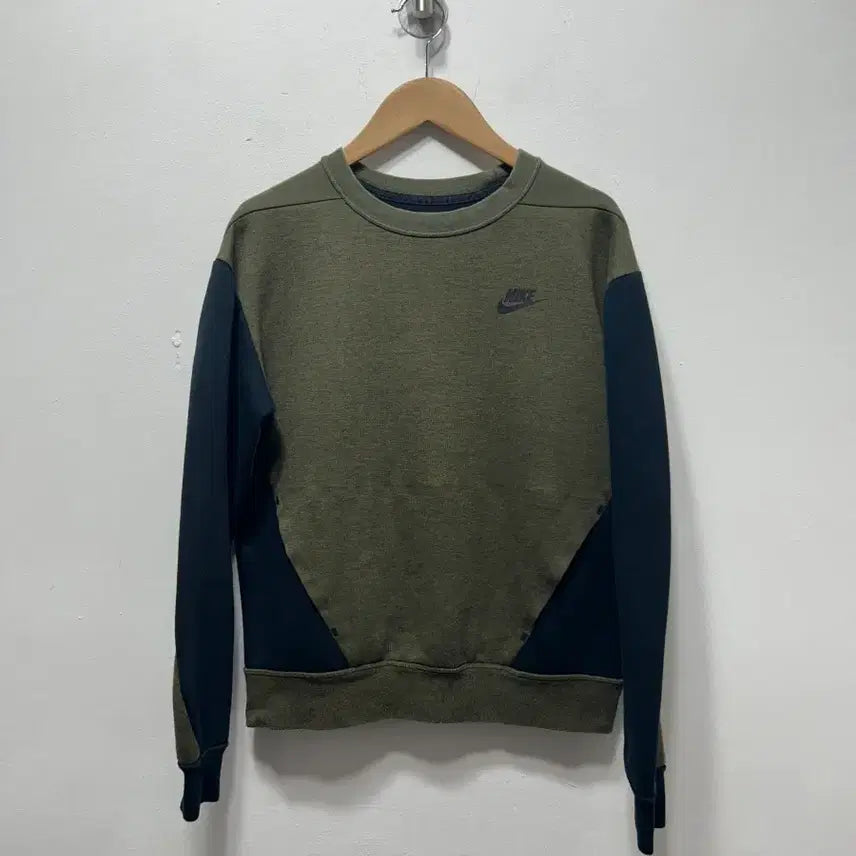 [BUNJANG] Nike Crewneck Sweatshirt Khaki Black S / 나이키 맨투맨 카키 블랙 S