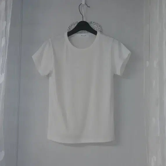 [BUNJANG] Basic White Short Sleeve T-Shirt / 기본티