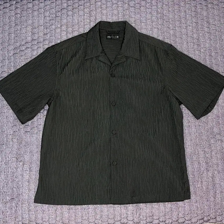 [BUNJANG] Zara Heavy Wrinkle Short Sleeve Shirt Charcoal / 자라 헤비 링클 반팔 셔츠 (L) 차콜