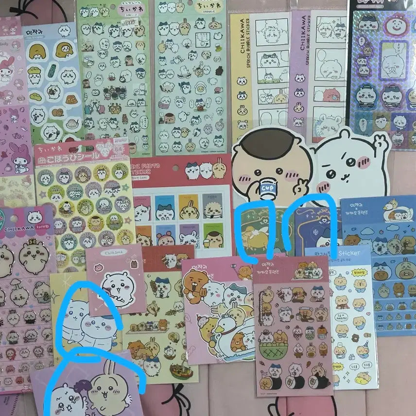 [BUNJANG] Chiikawa, Sanrio My Melody, Kakao Friends, etc. Bundle Set Unsealed Paper Stickers & Postcards / 일괄미개봉) 치이카와 먼작귀 마이멜로디 카카오 망곰이 지류 스티커 엽서