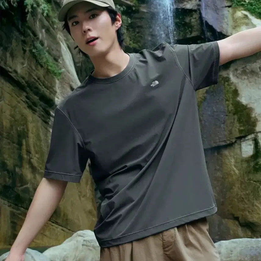 [BUNJANG] The North Face Men's Ice Cube T-Shirt (Metal Gray, L) / 노스페이스 아이스큐브 반팔티 새상품
