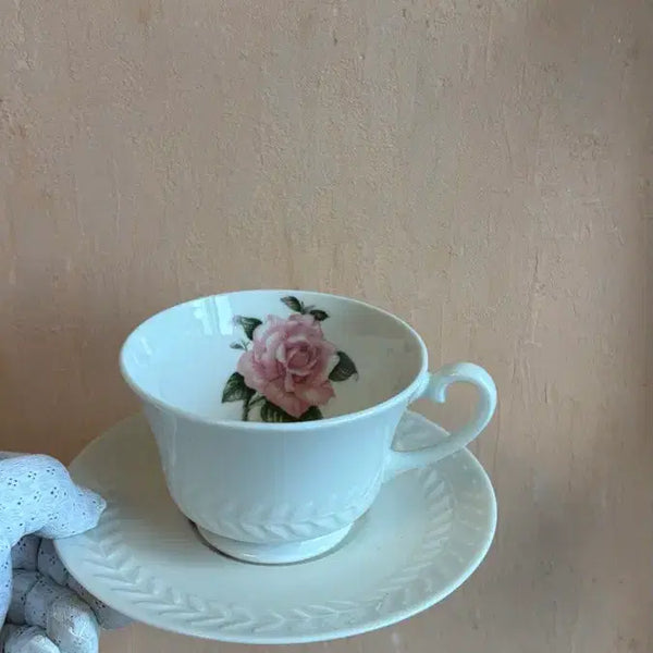 [BUNJANG] 1940s Theodore Haviland Rose Cup and Saucer / 1940년대 미국 테오도르 하빌랜드 로즈 컵앤소서