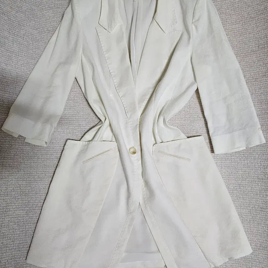 [BUNJANG] Jigott Linen Chain Button Detail Long Jacket Ivory / 지컷 마 린넨 소매 체인단추장식 포인트 롱쟈켓 66. 드라이보관중