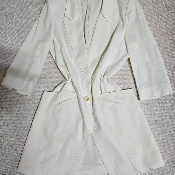 [BUNJANG] Jigott Linen Chain Button Detail Long Jacket Ivory / 지컷 마 린넨 소매 체인단추장식 포인트 롱쟈켓 66. 드라이보관중