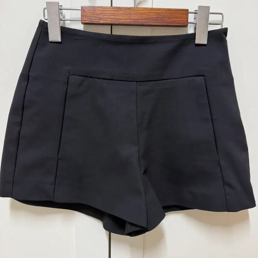 [BUNJANG] Zara Black Short Pants XS / 자라 블랙숏팬츠 xs