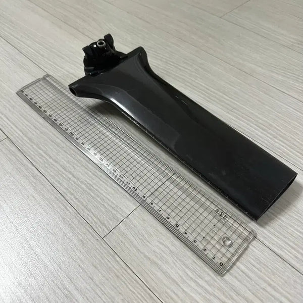 [BUNJANG] Cervelo T4 T3 P5 Genuine Carbon Seatpost / 써벨로 t4 t3 p5 정품 싯포스트