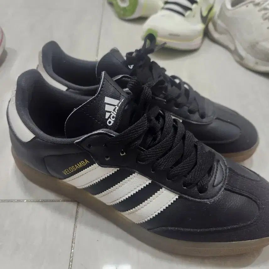 [BUNJANG] Adidas Velosamba Vegan Cycling Shoes Core Black / 아디다스 벨로삼바 신발 비건 사이클링 코어 블랙