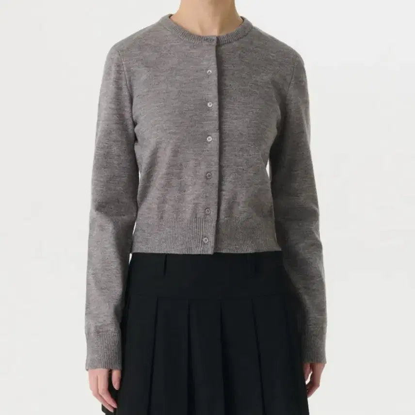 [BUNJANG] Women's Essential Round Neck Cardigan (Medium Grey) / 우먼즈 에센셜 라운드 넥 가디건 [미디엄 그레이]
