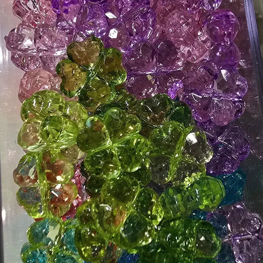 [BUNJANG] Sparkling Four-Leaf Clover Beads / 영롱한 네잎클로버 비즈