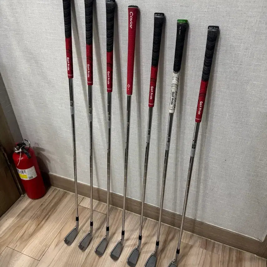 [BUNJANG] Titleist 714CB Iron Set (4-PW) NS PRO 950S / 타이틀리스트 714CB 7iset 4~p 950S 아쿠쉬정품